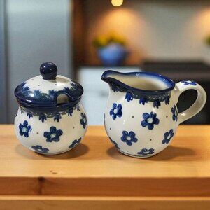 Polish Pottery Small Sugar and Creamer in Hard to Find Falling Daisies Pattern